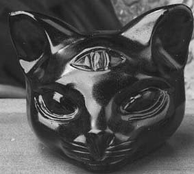 Obsidian cat head 2 inch