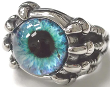 Viva stainless steel claw with stone ring