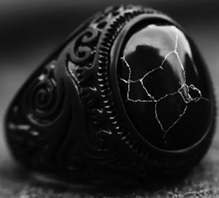 Viking black cracked gemstone carved ring