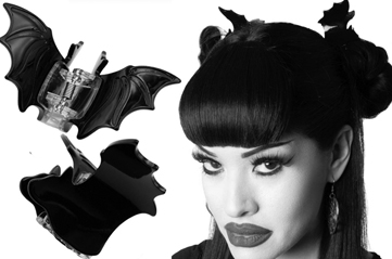 Kreepsville black bat claw hair clip