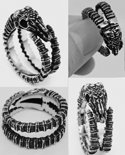Mio Queena Viking sheep skull stainless steel ring