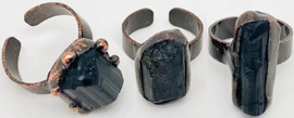 Mio Queena amorphous black tourmaline adjustable crystal ring