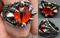 Mio Queena stainless skull demon red eye ring
