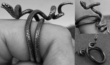 Mio Queena stainless steel snake ring