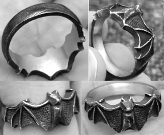 Mio Queena blackened bat stainless steel ring