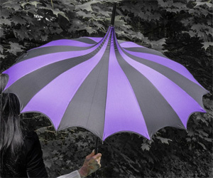 Vampire Freaks black/dark purple stripe batwing pagoda umbrella